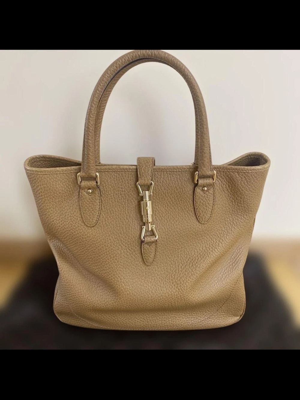 Gucci Beige/Taupe Pebbled Leather Top-Handle Tote with Gold Hardware